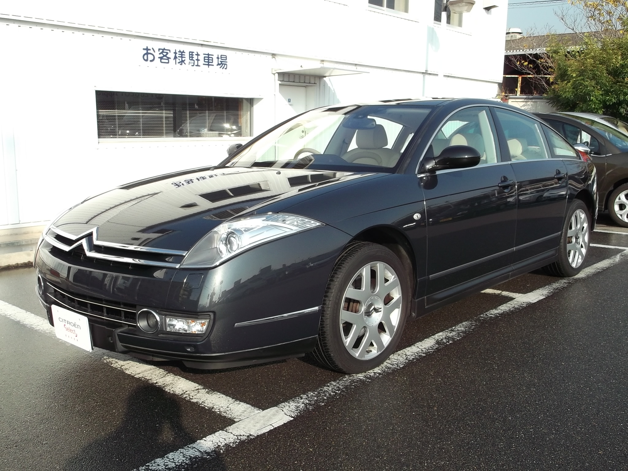 認定中古車のご案内：C6