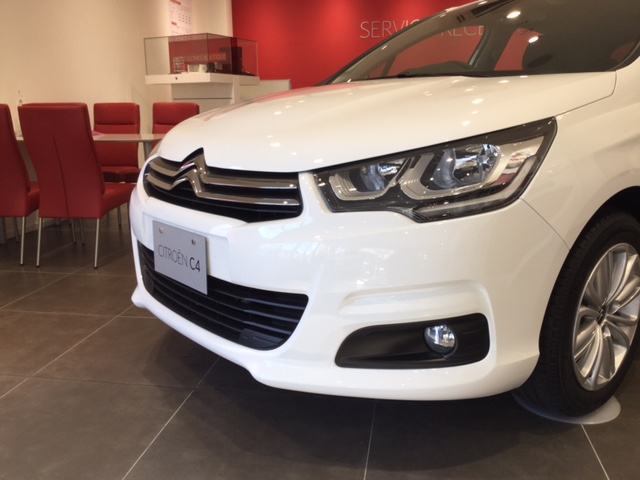 ショウルーム入替しました。