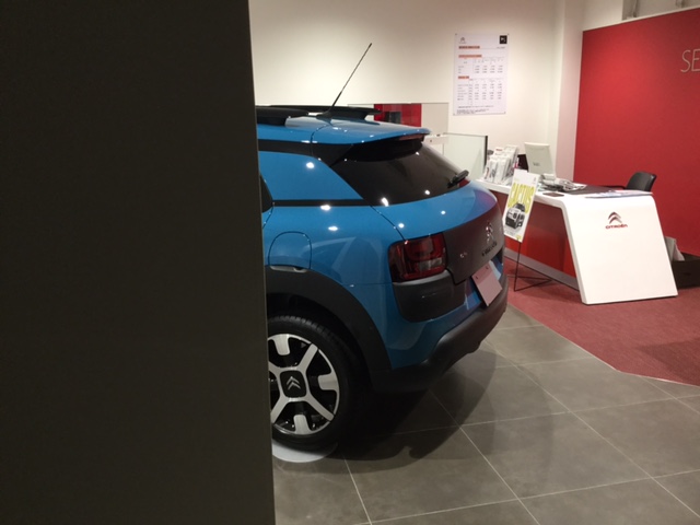 帰ってきたウルトラカーの展示初日