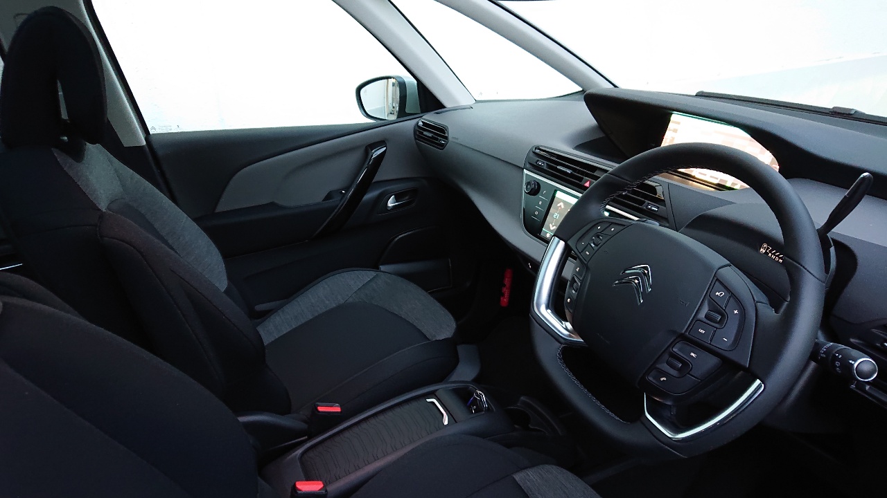 Spacetourerの小変化