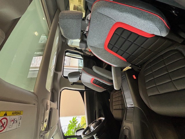 展示車入れ替わりました！